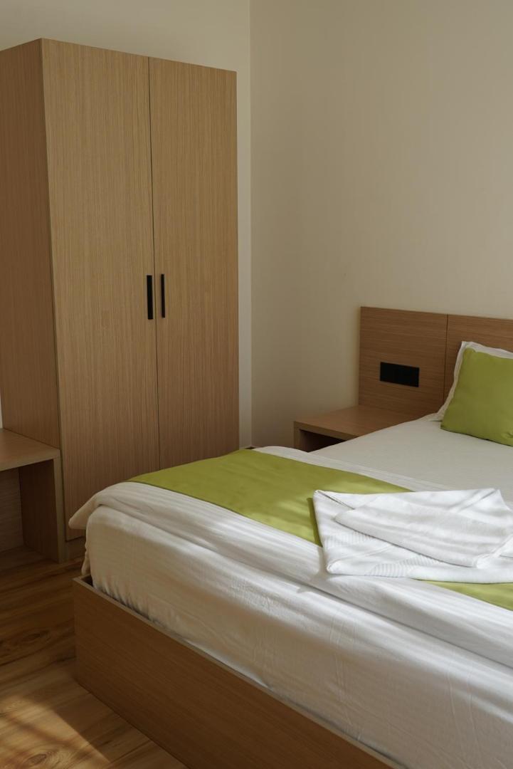 Dn Hotel Kochi Buitenkant foto